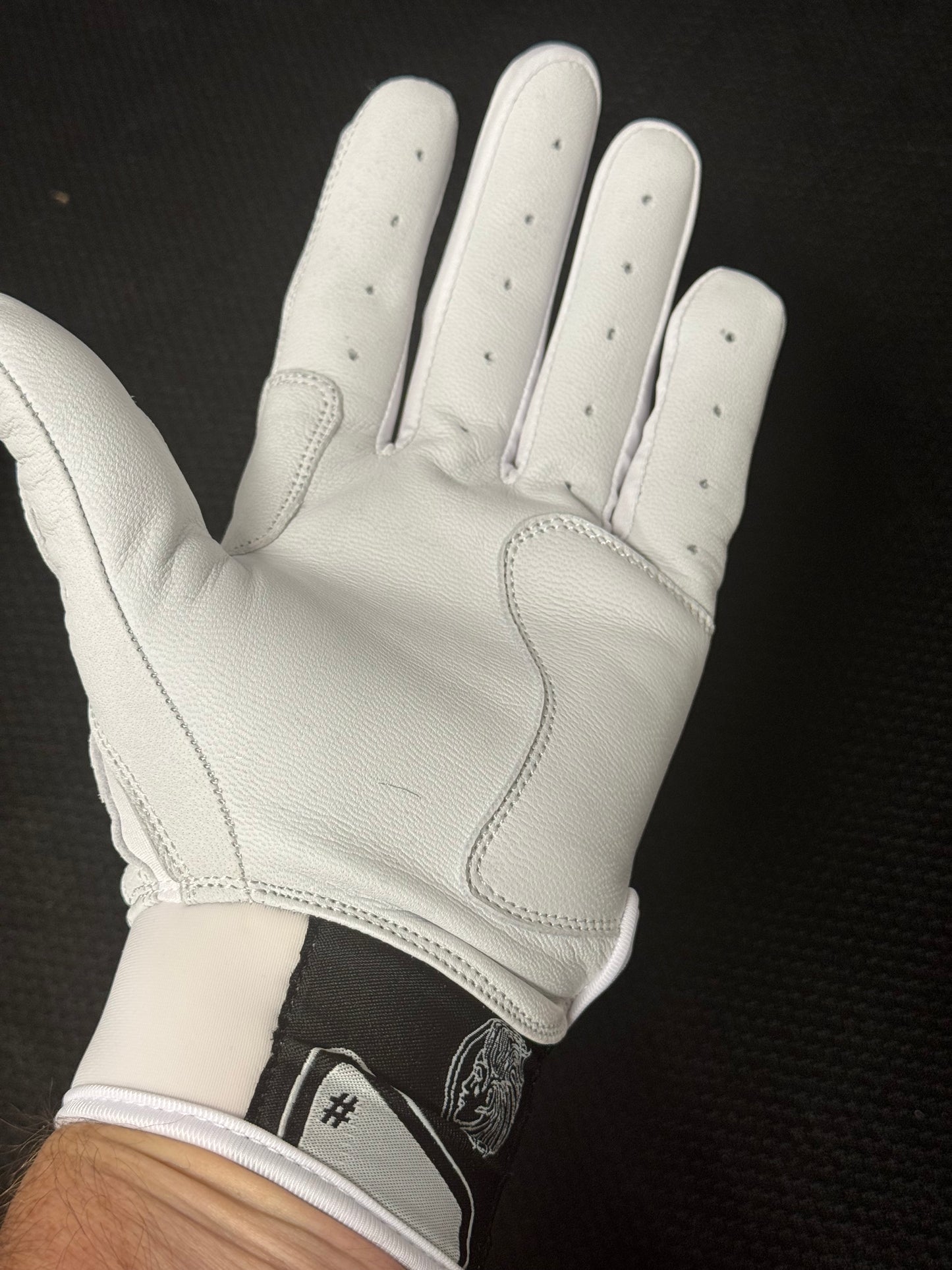 Juno Athletics Batting Short Cuff Gloves